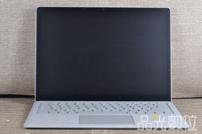 Microsoft Surface Laptop-1