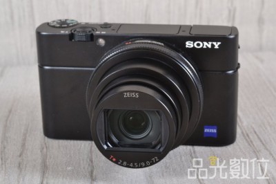 Sony DSC-RX100 M6-2