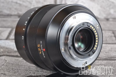 Panasonic Leica DG NOCTCRON 42.5mm F1.2-3