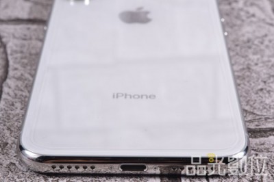 Apple iPhone X 64GB-3