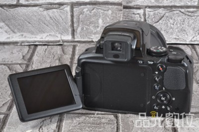 Nikon Coolpix P900-2