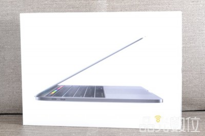 Apple MacBook Pro touch Bar-1