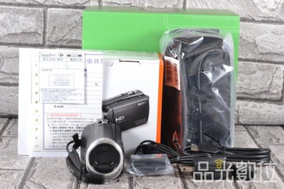 SONY HDR-CX450-1