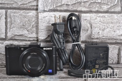 Sony DSC-RX100 M2-1