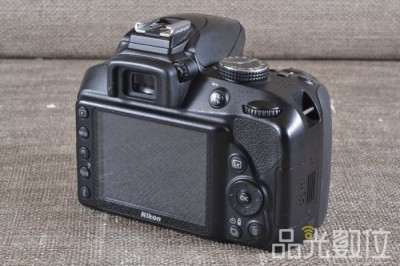 Nikon D3400-3