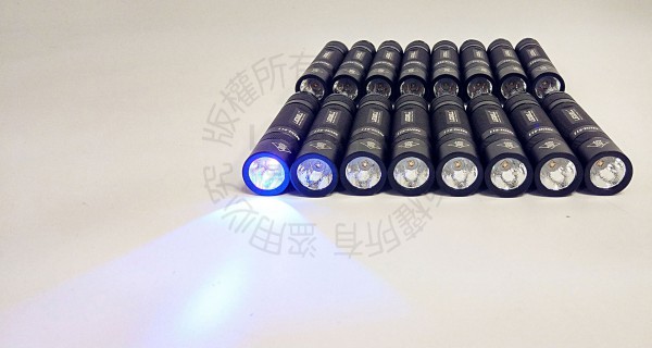 賀~感謝! 台x電購買---聚焦遠射款 日亞化 7W 365nm 手持式UV LED檢查燈 16組