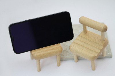 木質椅子造型手機支架-03